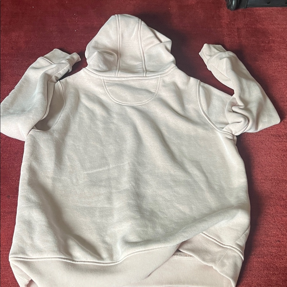 Carhartt Women's Hoodie in Light Pink - Picture 6 of 6